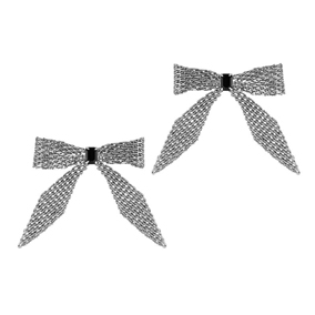 Korvakorut, hopeanväriset rusetit